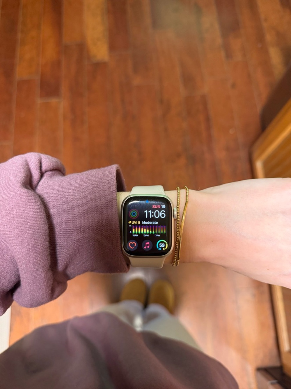 Apple watch series 8